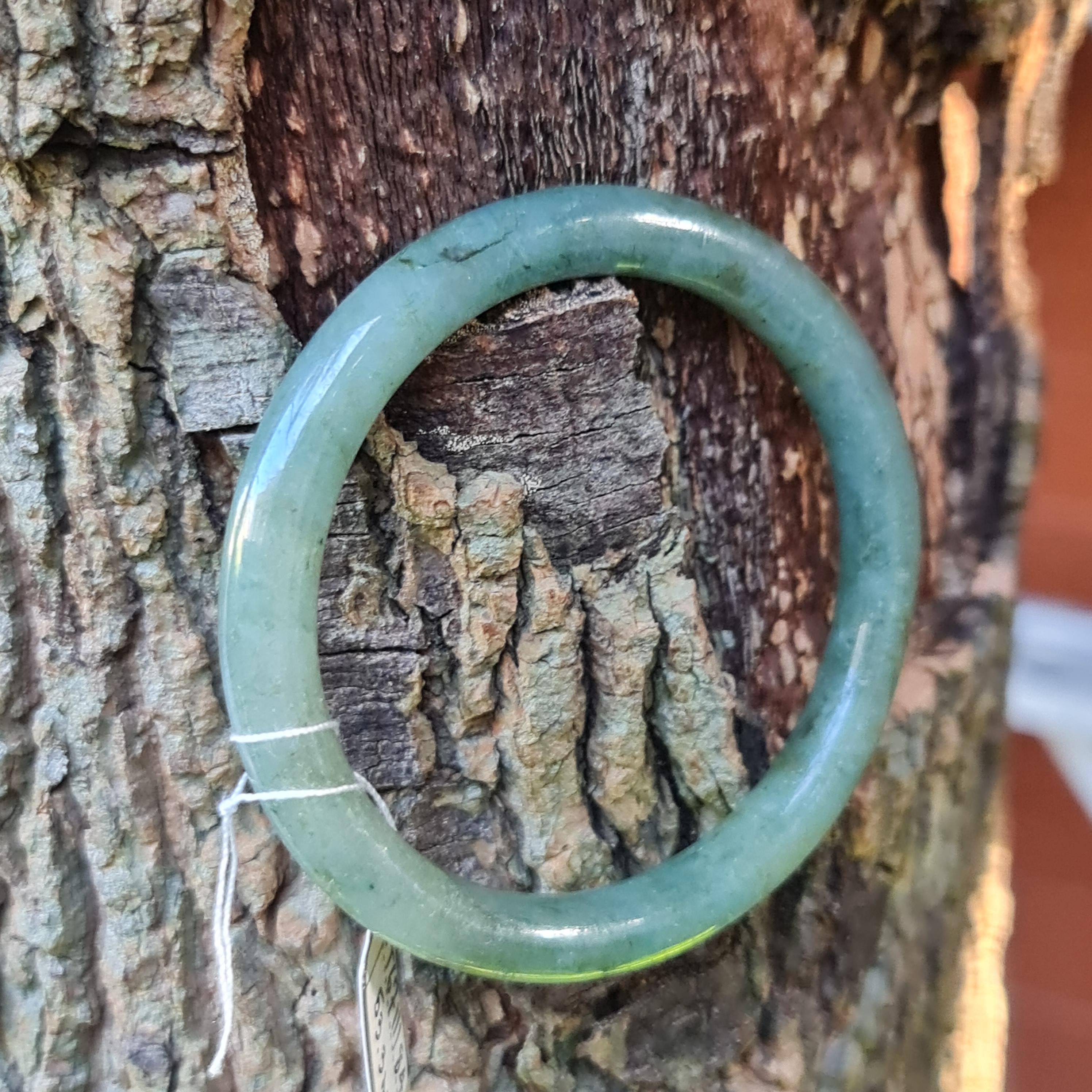 JB6711184 หยก พม่า แท้ Jade กำไลหยก 53.3 มม. (Jadeite bracelet) พม่า (Myanmar)