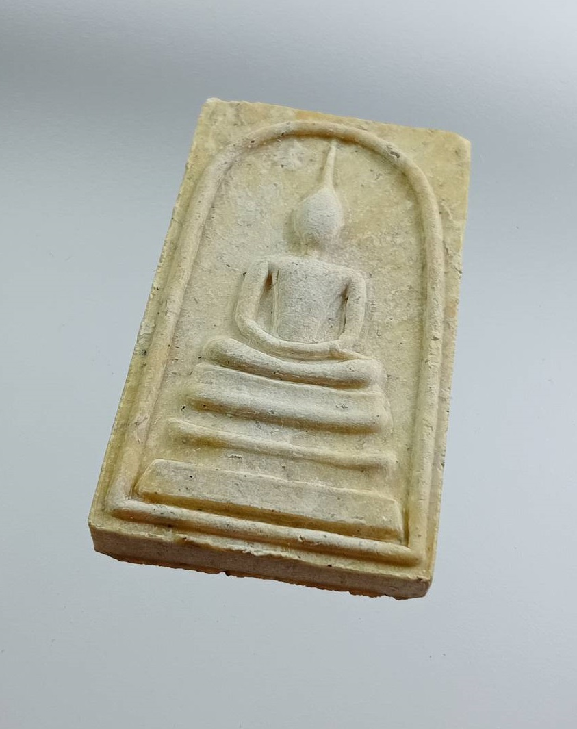 ก916 พระสมเด็จทิพย์มงคล (ผสมไม้ช่อฟ้า วัดระฆังฯ) วัดเจ้าอาม กรุงเทพฯ ปี2535