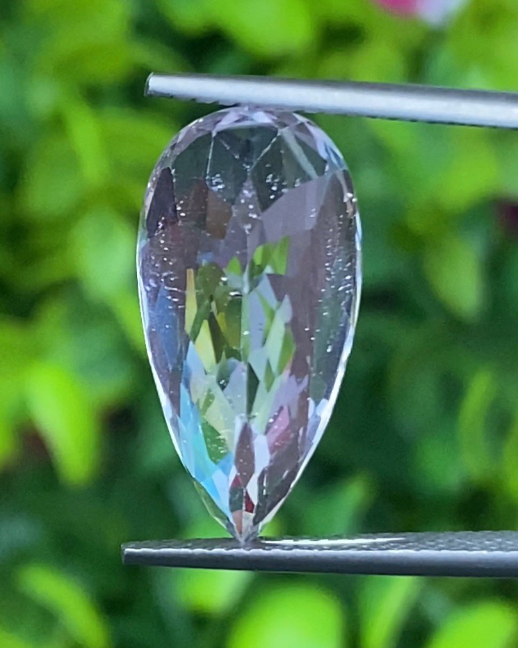 พลอย คุนไซท์ Kunzite 13.18 กะรัต (Cts.) พลอยแท้อัญมณีมงคล ประจําวันเกิด เครื่องประดับพลอย