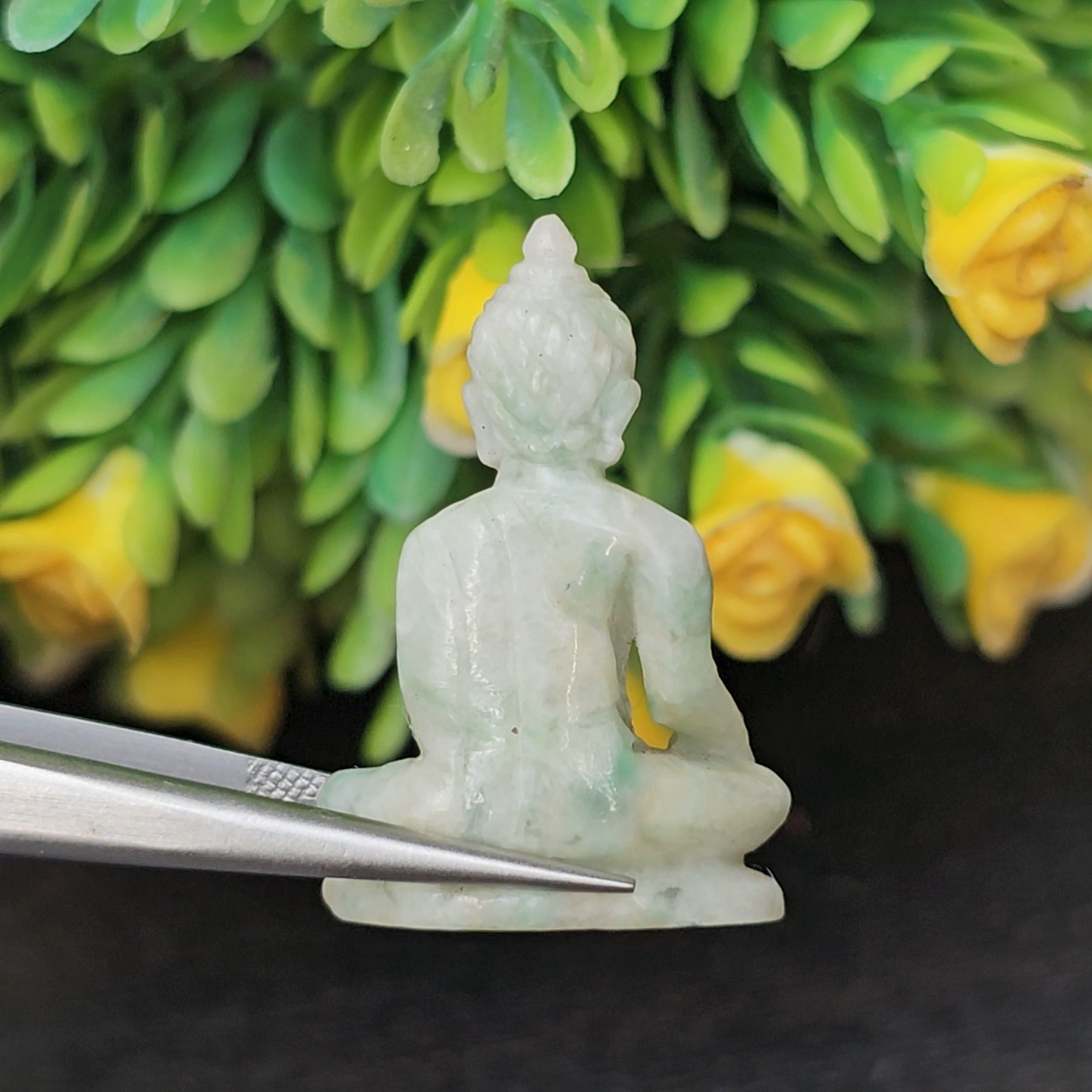 หยก แกะสลัก รูป พระ (Burmese jadeite) 22.9 กะรัต (cts.) หยก พม่า แท้