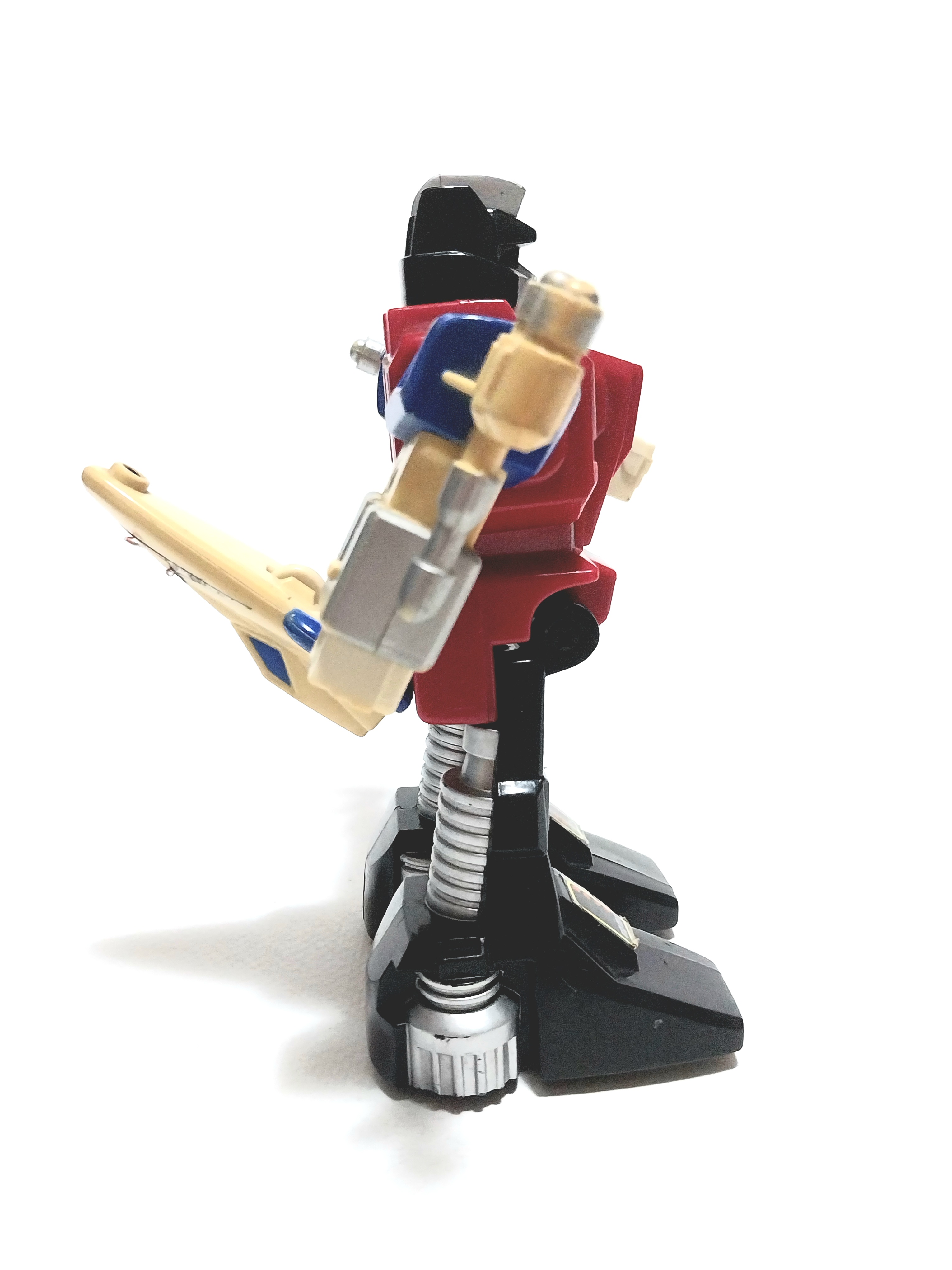 มีหลายภาพ, หุ่นทรานฟอร์เมอร์รุ่นเก่าไม่มีตัวปั๊ม