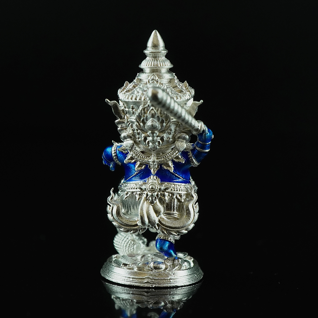 กุเวรน้อย รุ่นชนะมารบันดาลทรัพย์ เนื้อบรอนซ์ชุบเงินลงยาน้ำเงิน