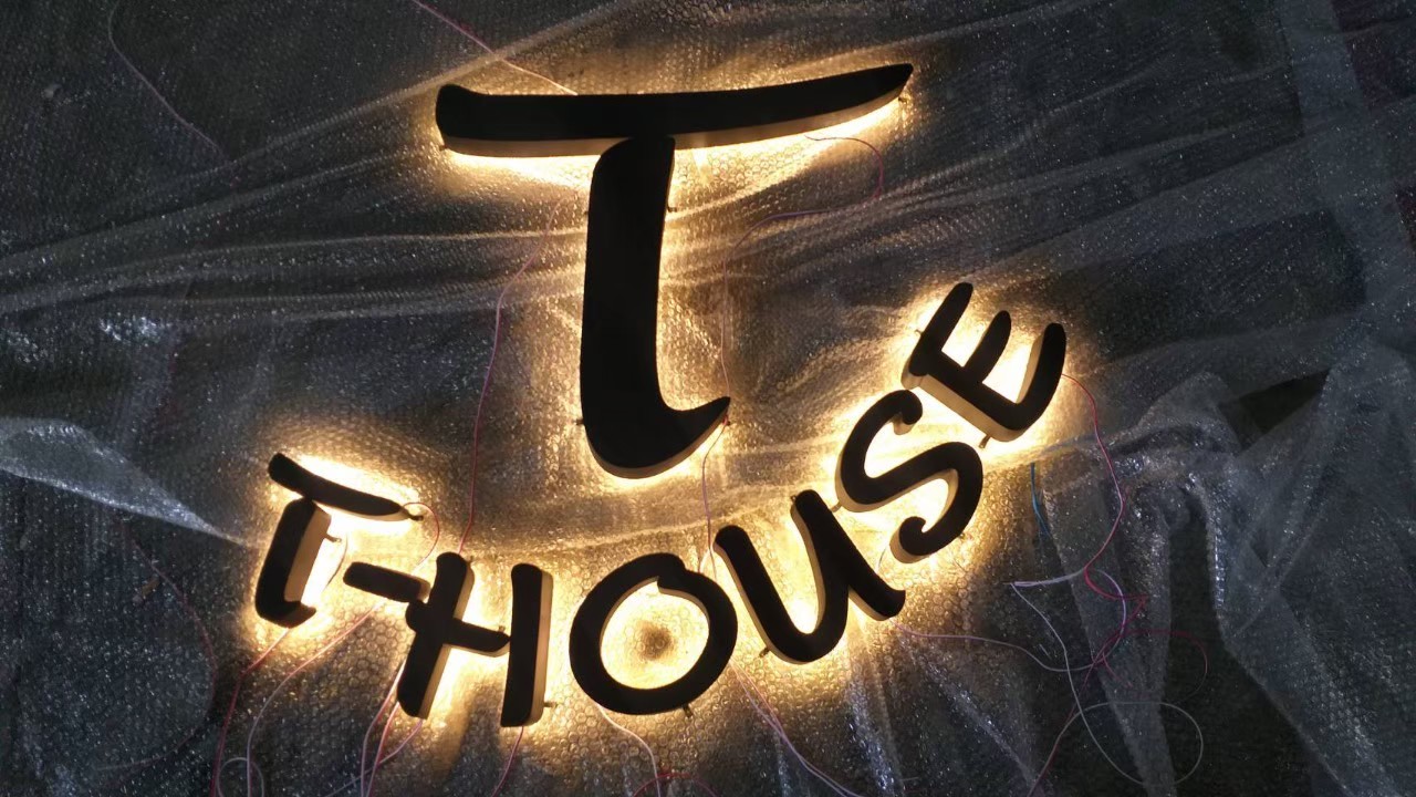 ป้ายไฟออกหลัง