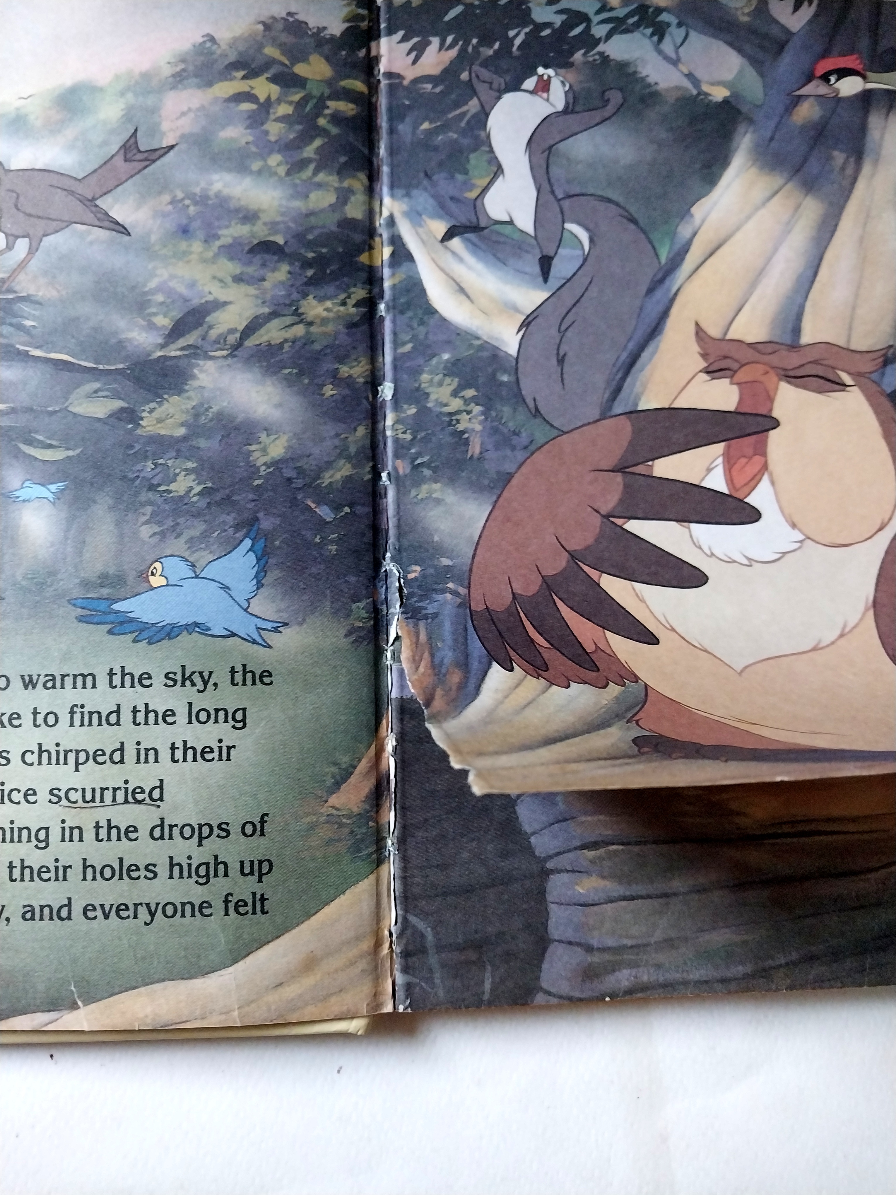 มีหลายภาพ*** มีตำหนิทั้งเล่ม โปรดดูทุกภาพ, หนังสือปกแข็งภาพสวยเรื่องราวน่ารัก** ภาษาอังกฤษ แบมบี้ Bambi จากดิสนีย์ Memorable Movie Stories