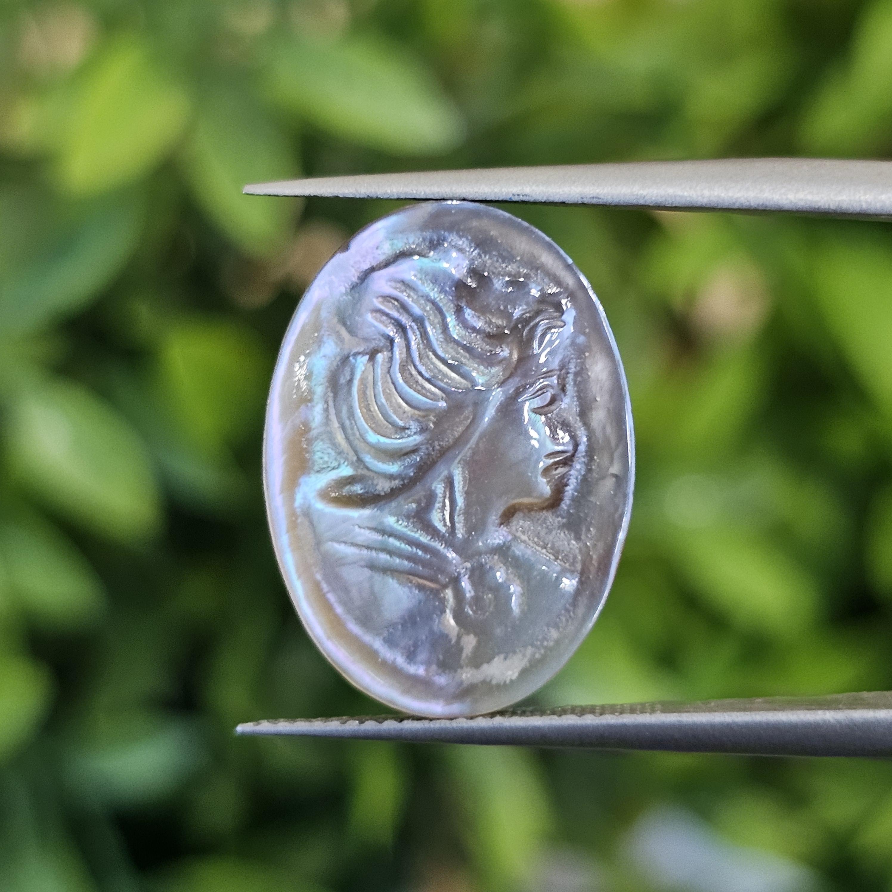 เปลือกหอยมุก แกะสลัก Pearl Shell Carved 3.80 กะรัต (Cts.)