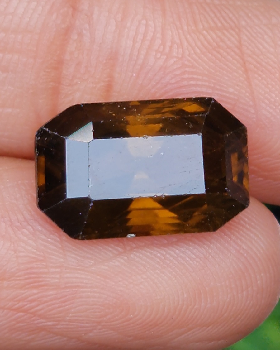 พลอย สโมกกี้ ควอตซ์ Smoky Quartz 9.39 กะรัต(Cts.) พลอยแท้อัญมณีมงคล ประจําวันเกิด เครื่องประดับพลอย