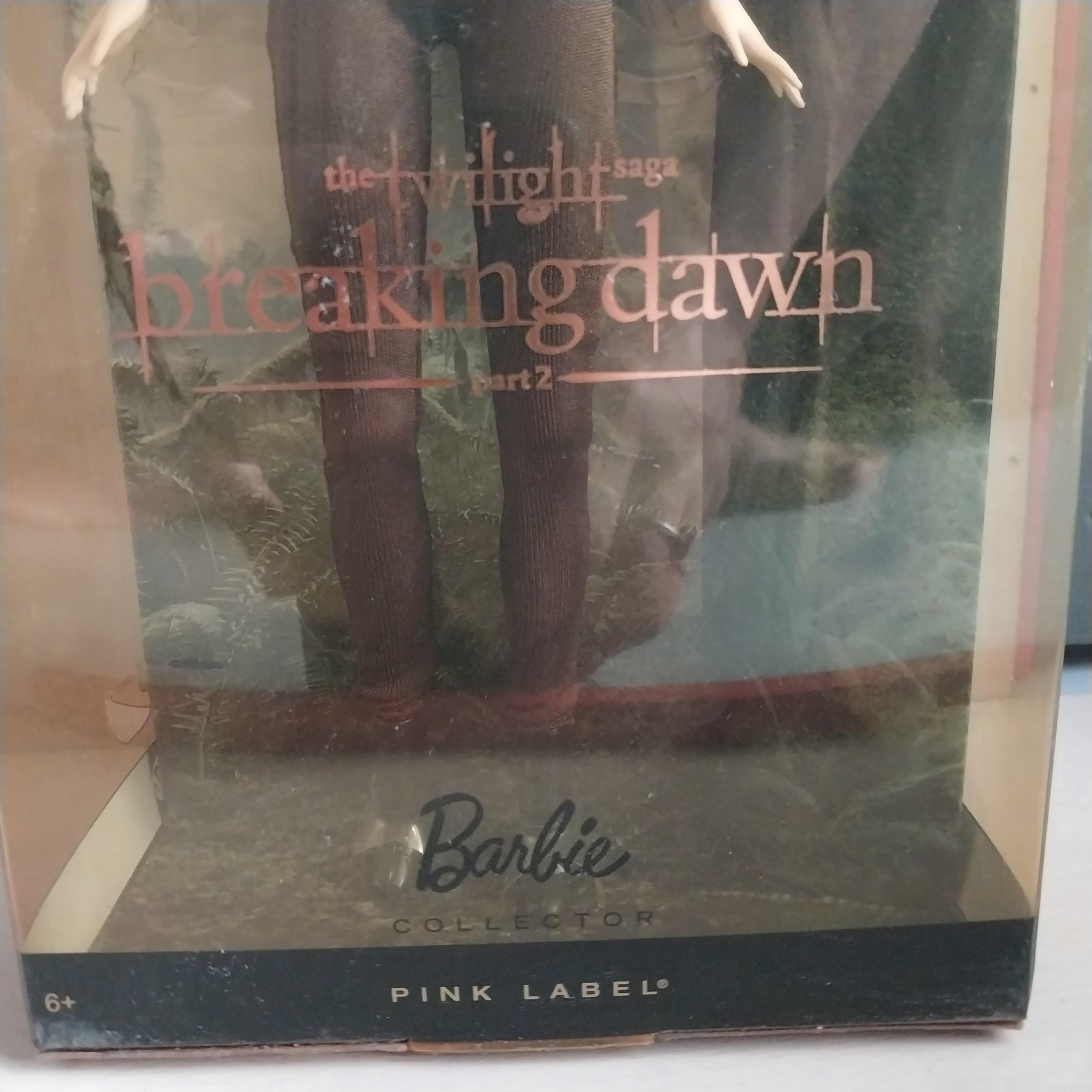 มือ1 เก่าเก็บในกล่อง ตุ๊กตาเบลล่า จากแวมไพร์ทไวไลท์2 ,Vampire Twilight Breaking Dawn ,Pink Label Barbie