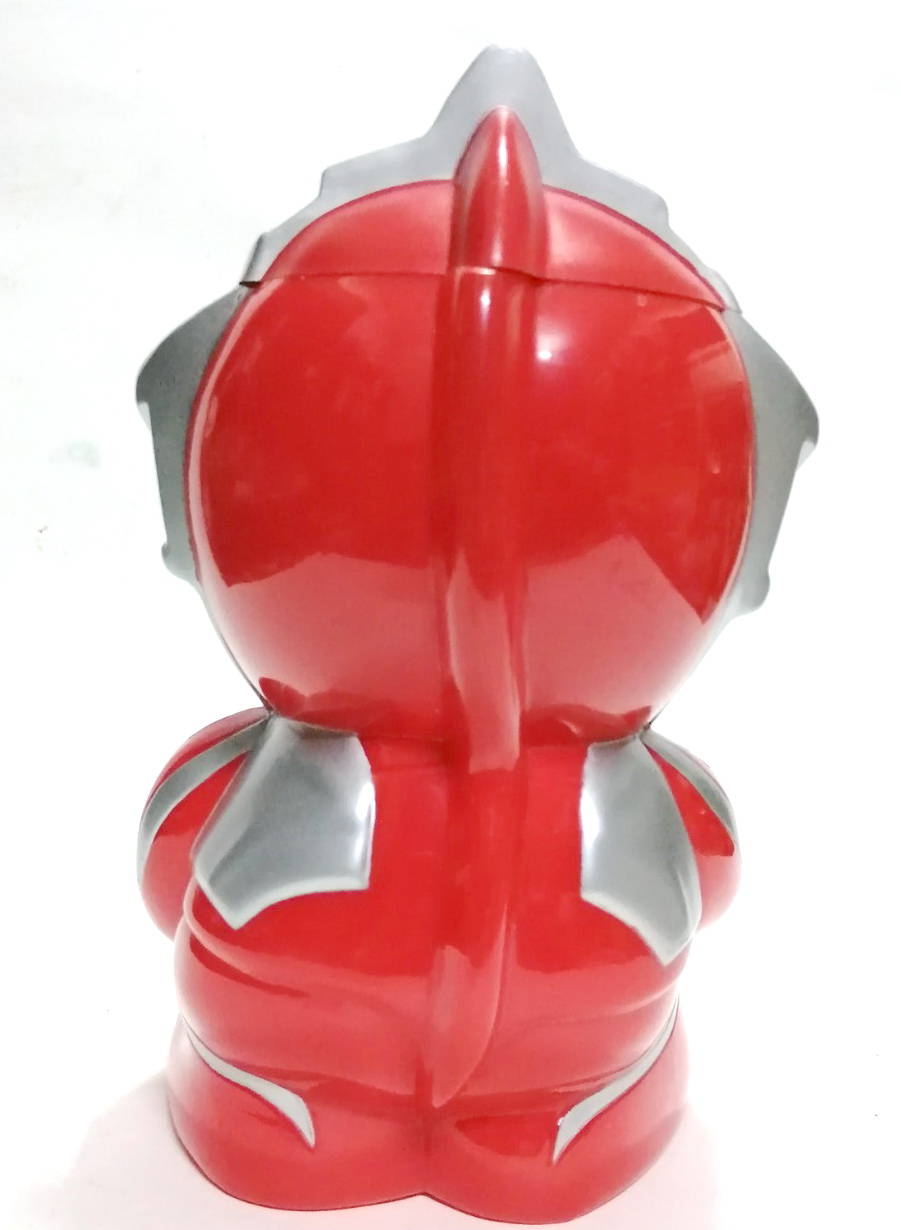 ของสะสมเก่า กระปุกออมสิน/ที่ใส่น้ำ อุลตร้าแมนอีลิท ApexT งานคนไทยบ.ธีร์โฮลดิ้ง งานเก่าหายากมาก อุลตร้าแมนอีลิทออกแบบและสร้างโดยคนไทย ภายใต้ลิขสิทธิ์ของ ไชโยภาพยนตร์ Chaiyo, Piggy Bank, Bucket Ultraman Elite, Thai made เป็นกระติกน้ำ/กระปุกออมสิน ทำจากพลาสต