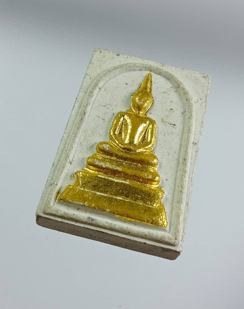 ผ3192 พระสมเด็จ100ปี หลังรูปเหมือน หลวงปู่บุดดา ถาวโร วัดกลางชูศรีเจริญสุข จ.สิงห์บุรี