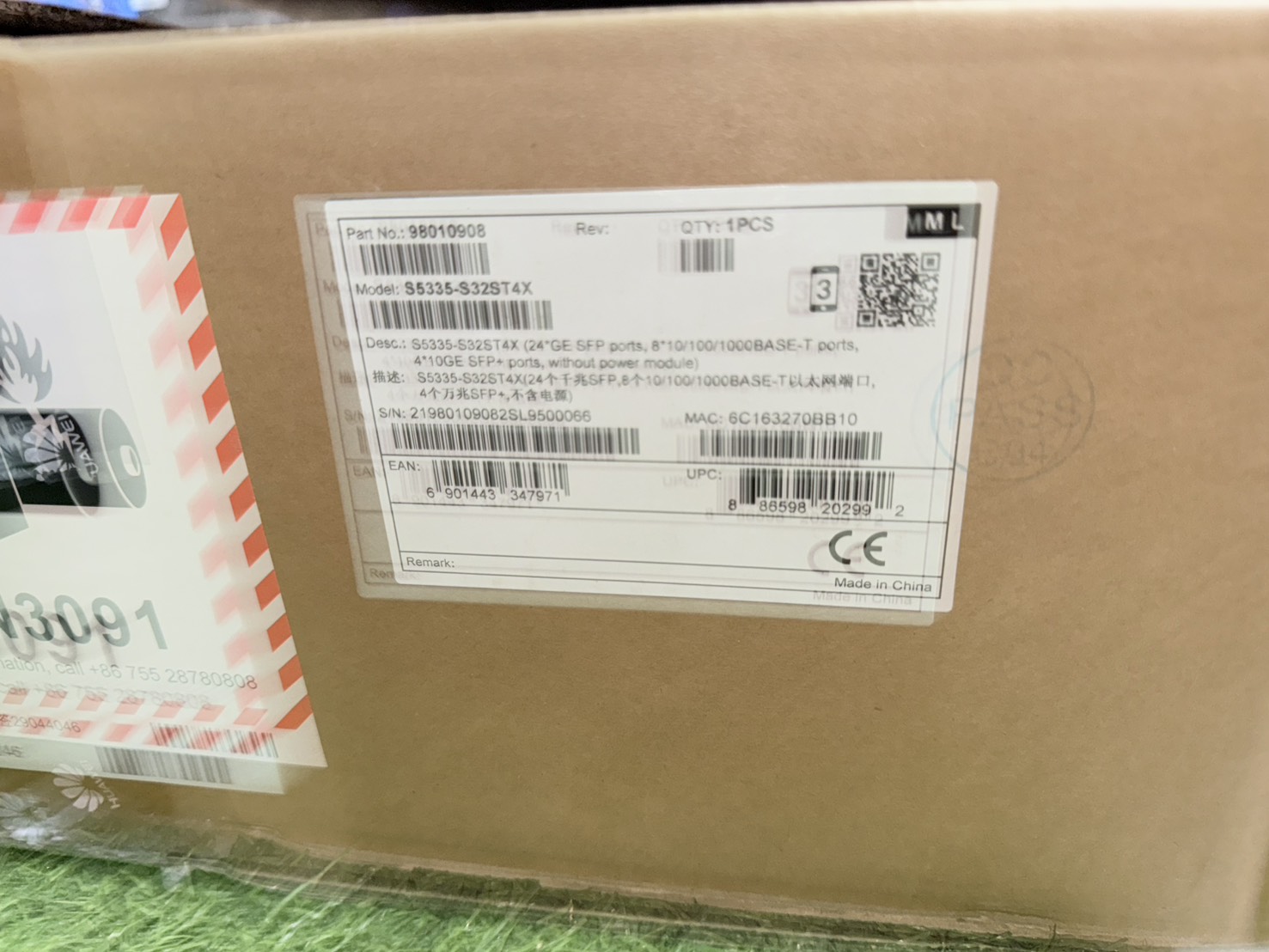 Switch Huawei Cloud Engine S5335-S32ST4X