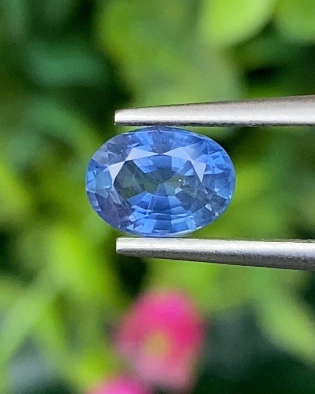 พลอย ไพลิน blue sapphire 1.15 กะรัต (Cts.) พลอยแท้ อัญมณีมงคลประจําวันเกิด เครื่องประดับพลอย