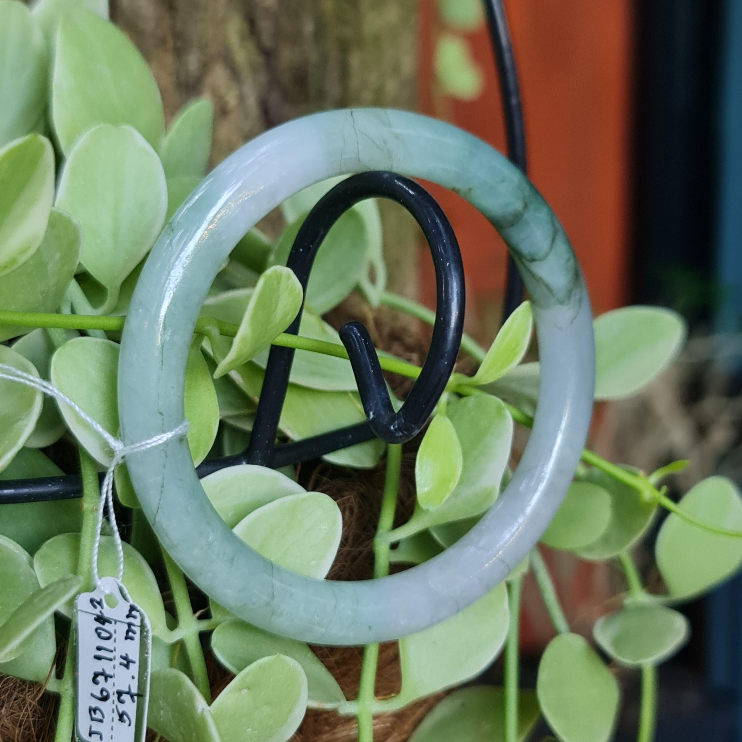 JB6711042 หยก พม่า แท้ Jade กำไลหยก 57.4 มม. (Jadeite bracelet) พม่า (Myanmar)