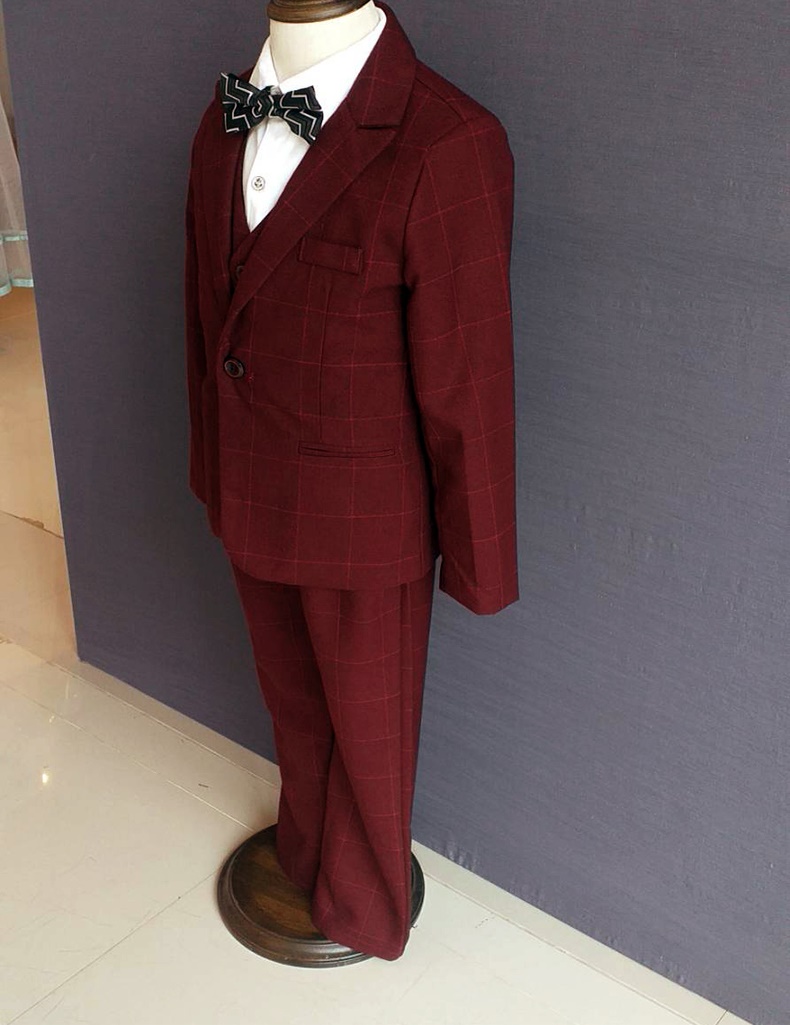 เช่า ชุดสูทเด็กชาย สีแดงเบอร์กันดี ลายตาราง สไตล์เกาหลี