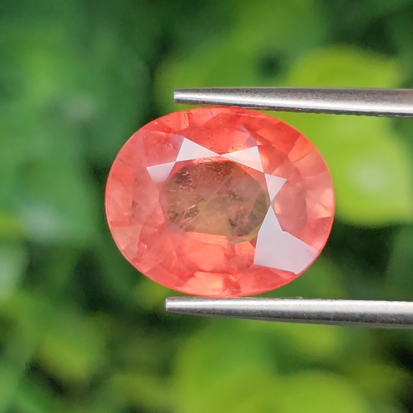 พลอย ออเรนจ์ แซฟไฟร์ Orange Sapphire 6.29 กะรัต (Cts.) พลอยแท้ อัญมณีมงคลประจําวันเกิด เครื่องประดับพลอย