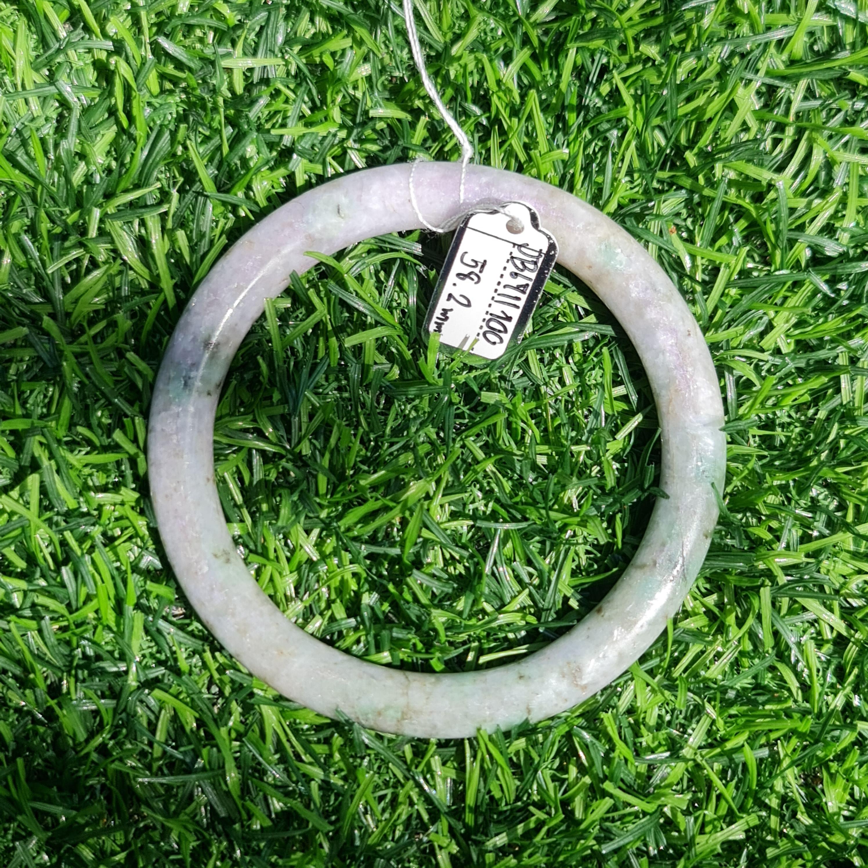 JB6711100 หยก พม่า แท้ Jade กำไลหยก 58.2 มม. (Jadeite bracelet) พม่า (Myanmar)