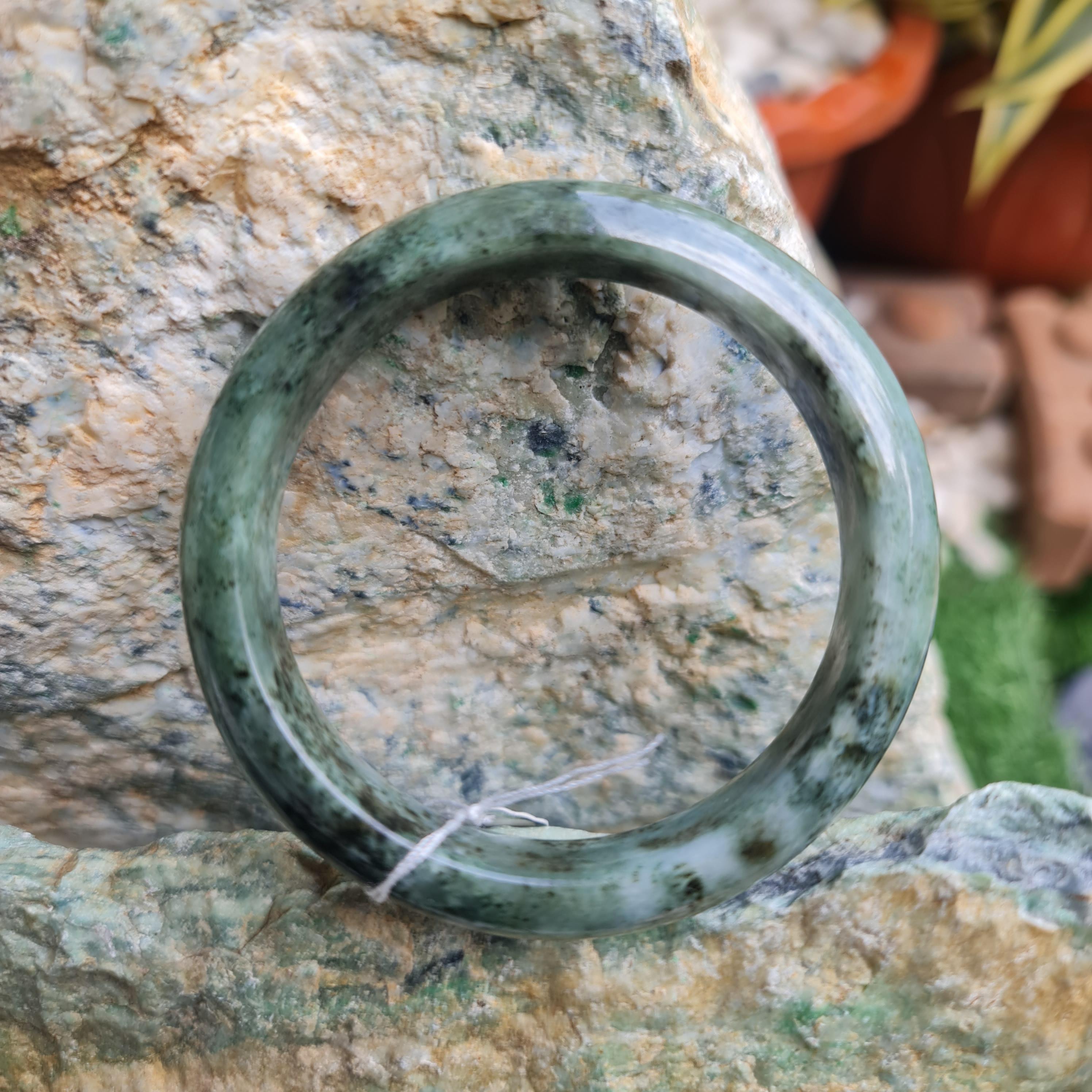 JB6804017 หยก พม่า แท้ Jade กำไลหยก 57.1 มม. (Jadeite bracelet) พม่า (Myanmar)