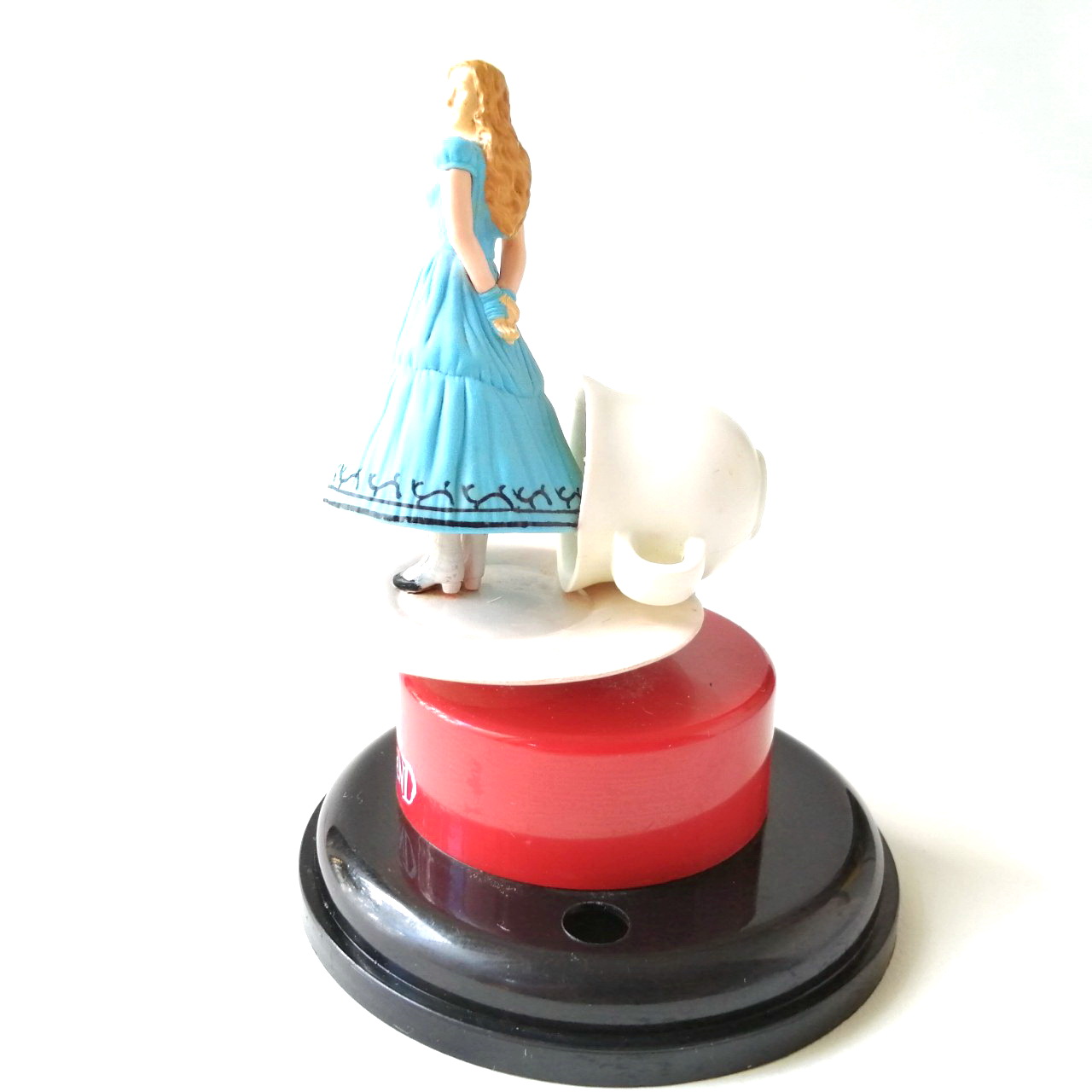 ท๊อปเปอร์เจ้าหญิงดิสนีย์ จากเครือ EGV ชุด อลิซ ในแดนมหัศจรรย์ Alice in Wonder Land สภาพดี *****กลไลกล่องดนตรีชำรุด มีรอยเล็กน้อยบ้าง