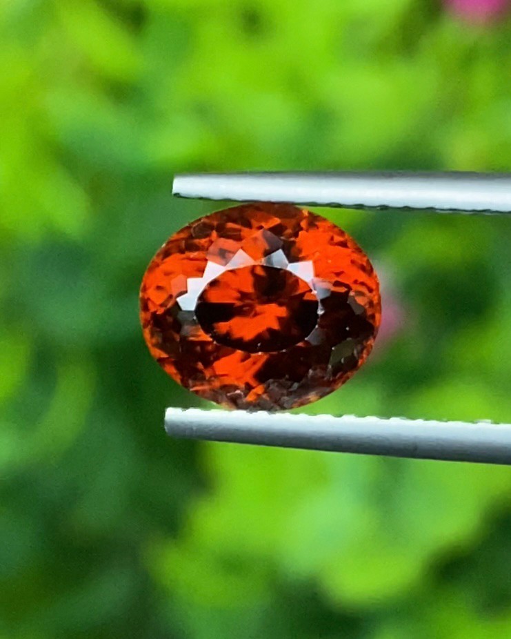 พลอย เพทาย Natural Zircon 3.05 กะรัต (Cts.) พลอยแท้ อัญมณีมงคลประจําวันเกิด เครื่องประดับพลอย