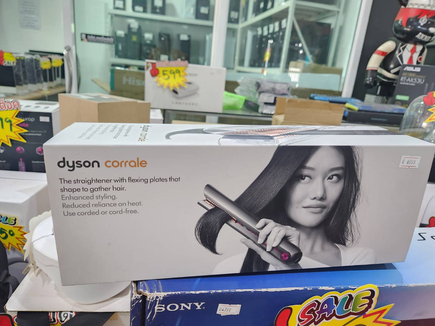 เครื่องหนีบผม Dyson Corrale+Adapter+แท่นชาร์จ มือสองสภาพเหมือนใหม่เลย