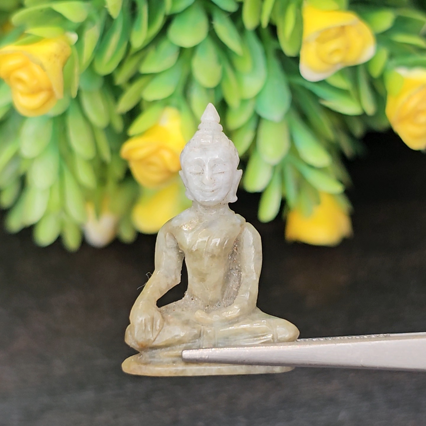 หยก แกะสลัก รูป พระ (Burmese jadeite) 19.38 กะรัต (cts.) หยก พม่า แท้