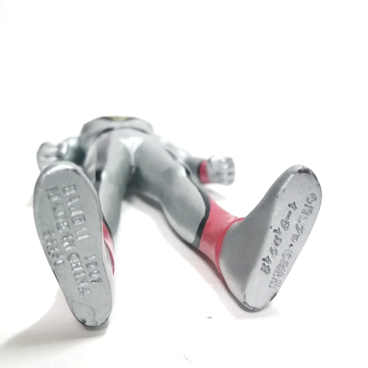 ซอฟ6นิ้ว อีวิล ทีก้า อุลตร้าแมนตัวร้าย จากอุลตร้าแมนทีก้า ขนาดตามภาพ สภาพดีมีรอยบ้าง งาน bandai 1997