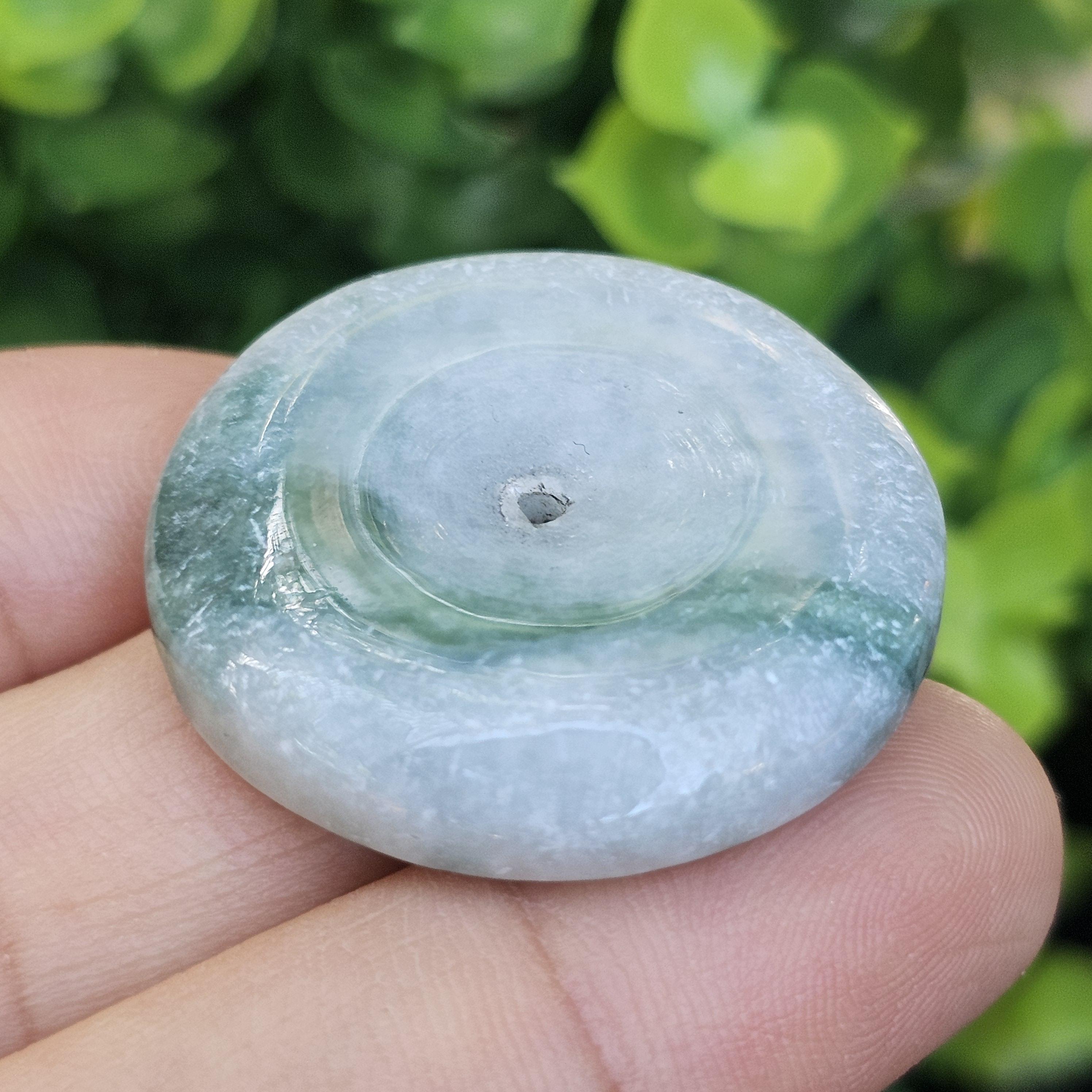 หยก พม่า แท้ Jade จี้โดนัทหยก (Bi-dise jadeite) พม่า (Myanmar) 74.33 กะรัต (Cts.)