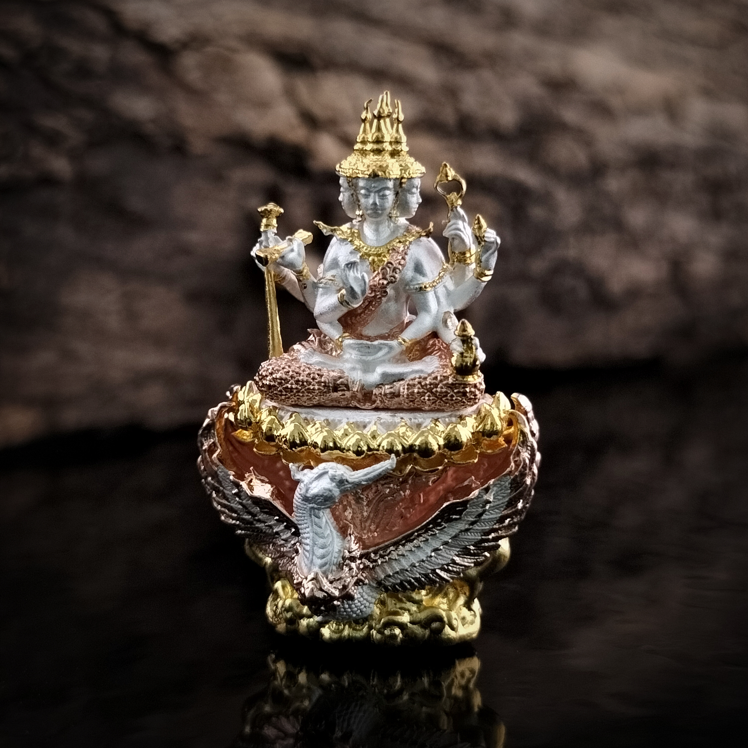 พระพรหมสยามเทวา รุ่น พรหมรังสี