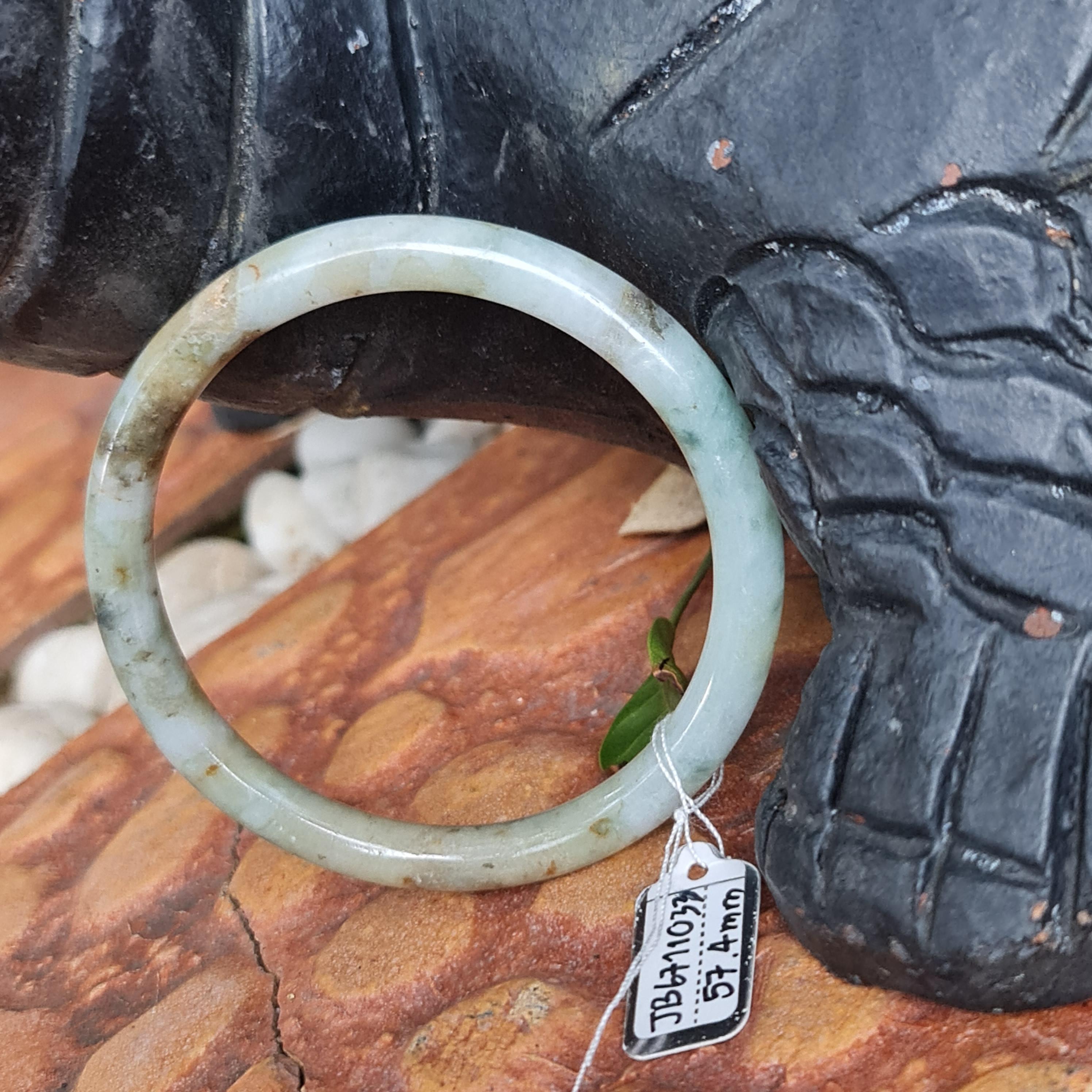 JB6711033 หยก พม่า แท้ Jade กำไลหยก 57.4 มม. (Jadeite bracelet) พม่า (Myanmar)