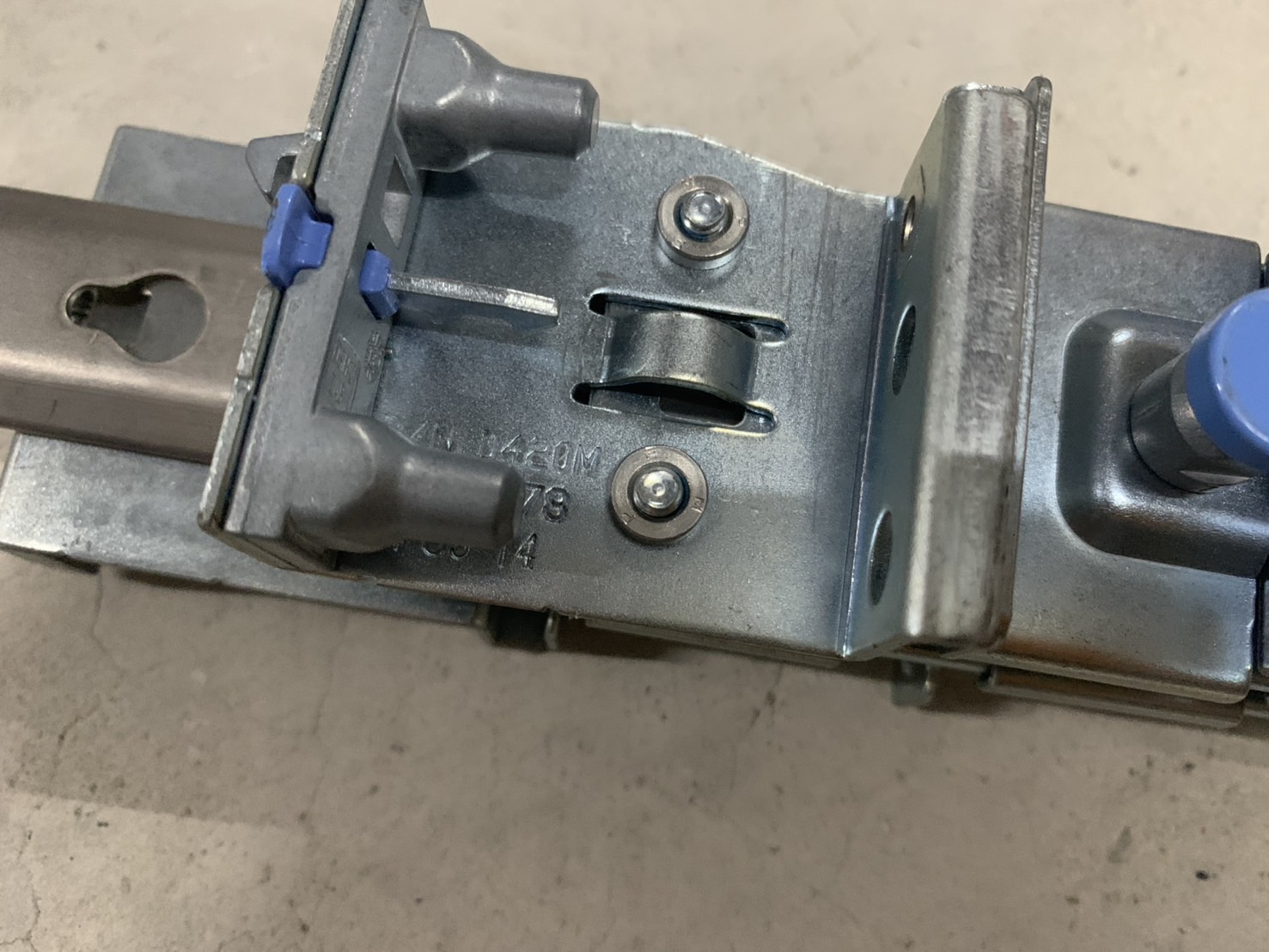 ขาแร็ก Dell PowerEdge R230 1U Sliding Ready Rail (A4) รองรับ R210 R220 R230 R240 R310 R410 R415 มี 150 คู่