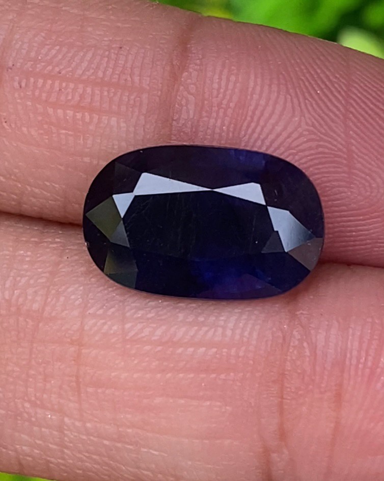 Reserved / ไพลิน (Blue Sapphire) 8.47 กะรัต (Cts.) พลอยแท้ อัญมณีมงคลประจําวันเกิด เครื่องประดับพลอย