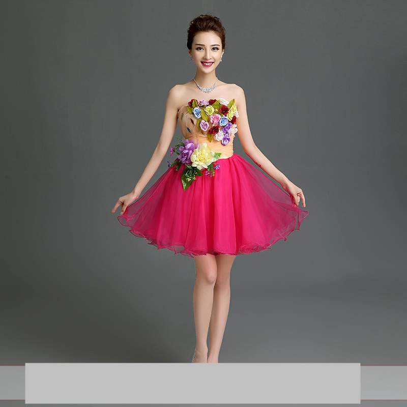 Pre-orderชุดแฟนซีชุดราตรีสั้นเกาะอก แต่งดอกไม้สามมิติ กระโปรงพองสวย