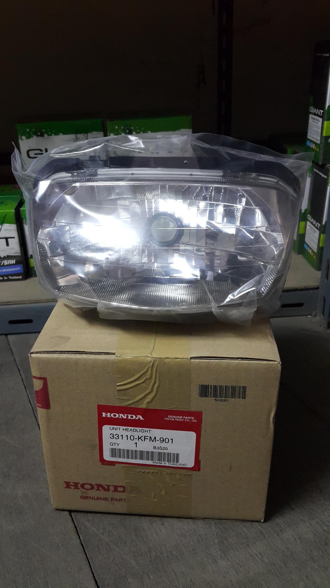 โคมไฟหน้า ดรีมC100P