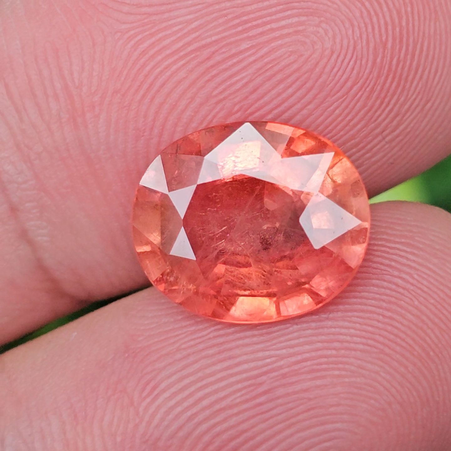 พลอย ออเรนจ์ แซฟไฟร์ Orange Sapphire 6.29 กะรัต (Cts.) พลอยแท้ อัญมณีมงคลประจําวันเกิด เครื่องประดับพลอย