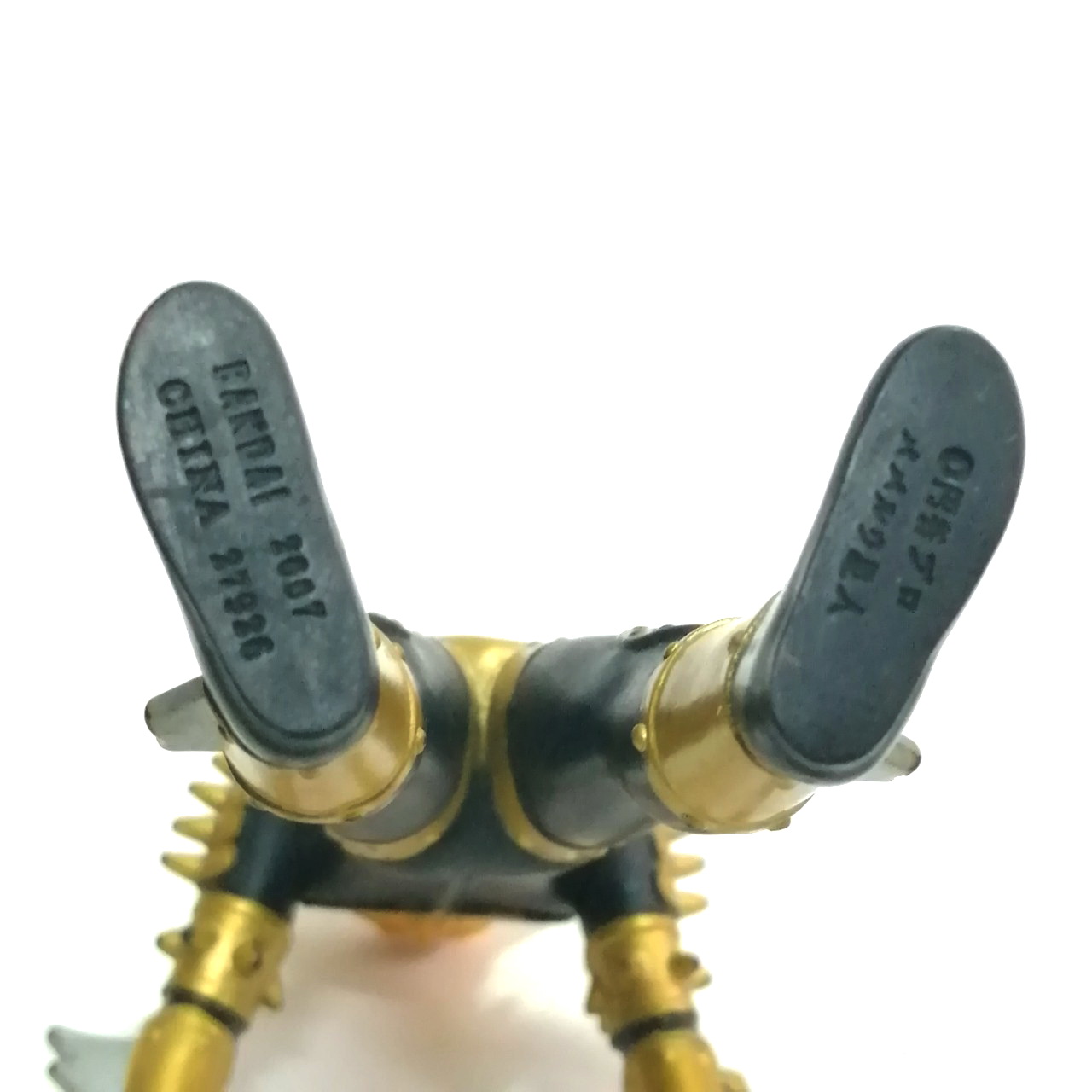 ซอฟ 6.5 -7 นิ้ว มนุษย์ดาวบาบารู ศัตรูอุลตร้าแมนเรโอ ที่เคยปลอมตัวเป็นแอสตร้าไปขโมยอุลตร้าคีย์ ขนาดตามรูป *** มีรอยบ้าง