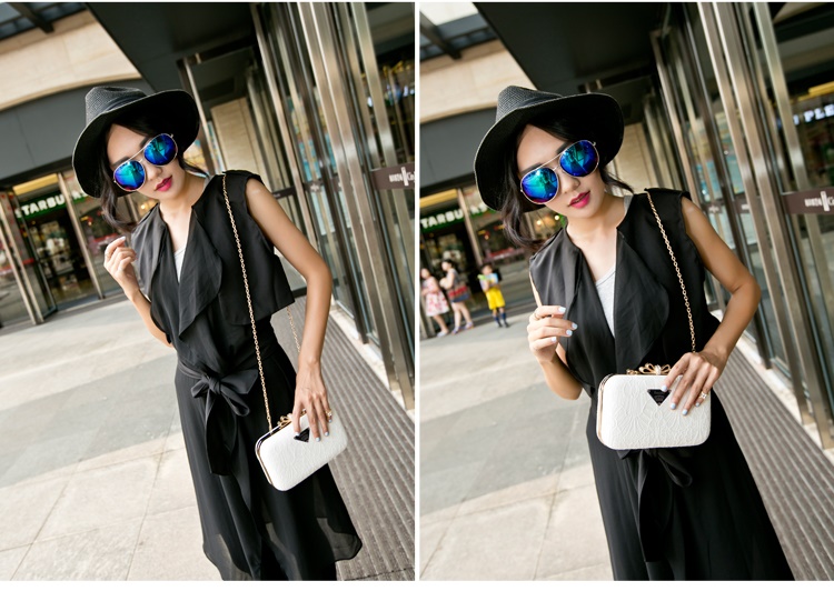 Evening Clutch กระเป๋าออกงาน Emido ทรงสี่เหลี่ยม แบบลูกไม้เรียบหรู สีขาว จุกเปิดเก๋ๆรูปโบว์มีเพชร มาพร้อมสายสะพายยาว