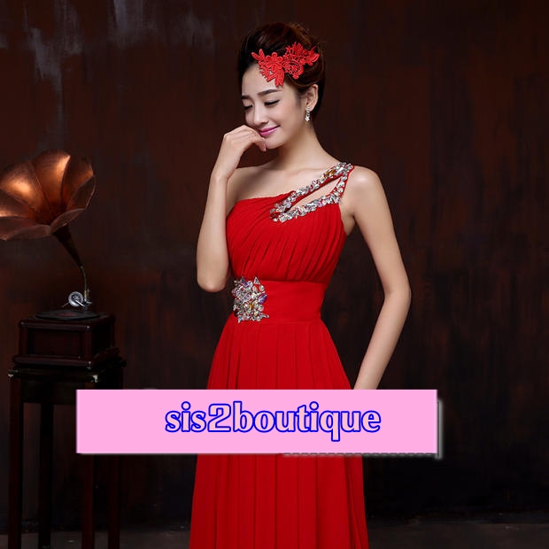 Pro-order ชุดราตรียาว ไหล่เดียว ผ้าชีฟอง แต่งเลื่อม แต่งมุก ช่วงเนินอกและเอว เชือกผูกหลัง