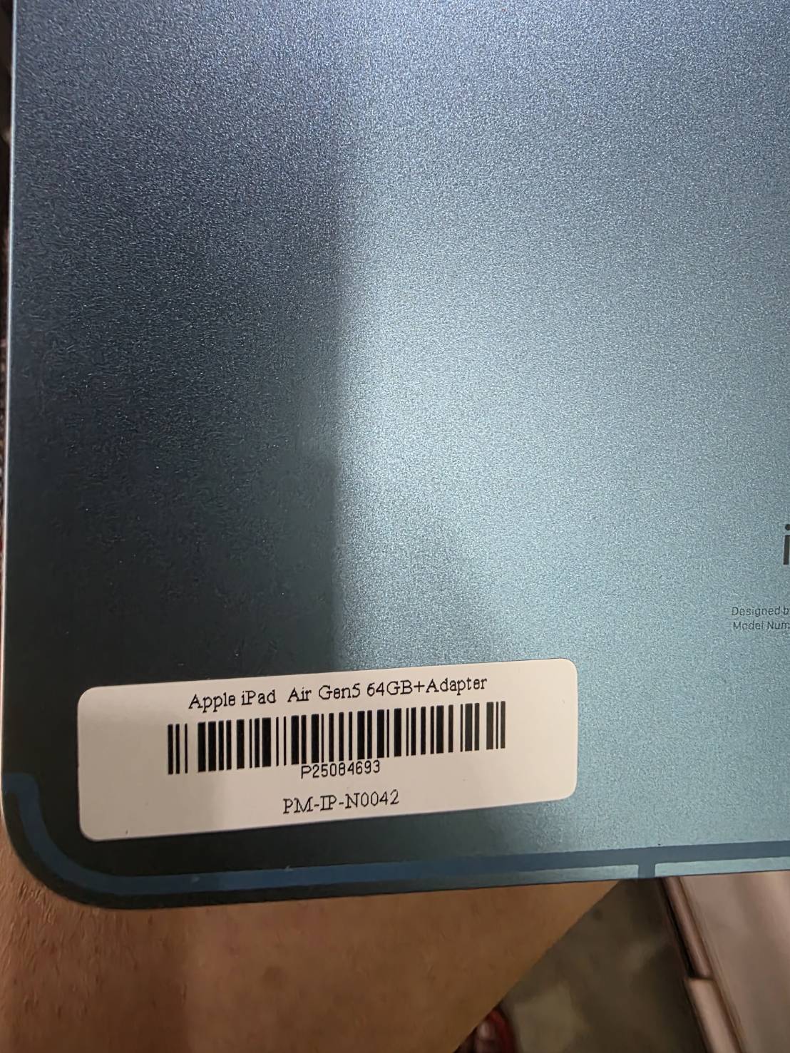 Apple iPad Air Gen5 64GB+Adapter แบต 81%