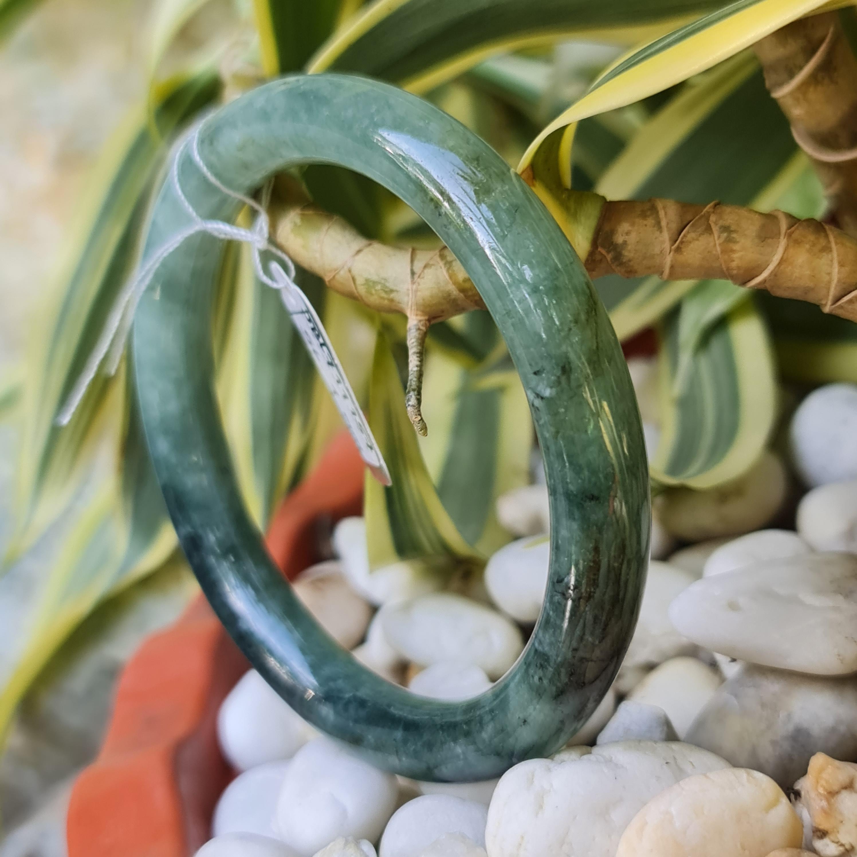 JB6711157 หยก พม่า แท้ Jade กำไลหยก 56.1 มม. (Jadeite bracelet) พม่า (Myanmar)