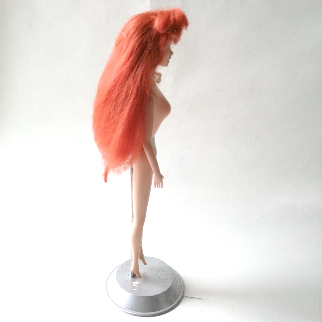 ตุ๊กตาเจ้าหญิงดิสนีย์ แอเรี่ยล ลิตเติ้ลเมอเมด โลโก้ Disney ที่ท้ายทอย Made in Chinaเจ้าหญิงดิสนีย์ Disney Priness เจ้าหญิงแอเรี่ยล** ผมแดงฟูตามภาพ มีตำหนิที่ผิวถลอกที่หน้าอกด้านซ้ายและหลัง