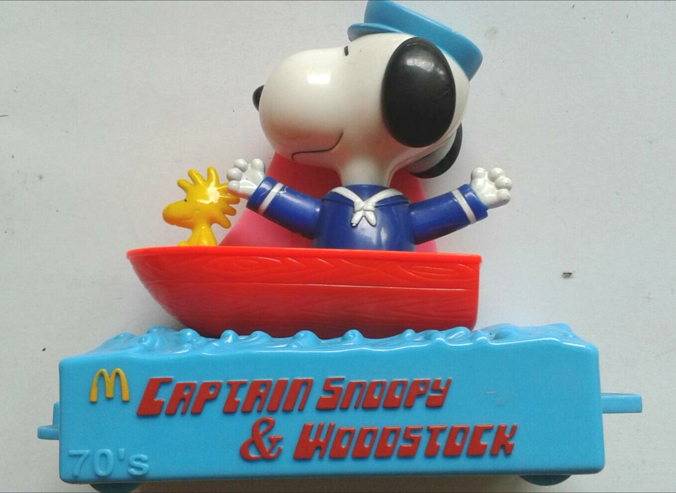 ของสะสมจากแมคโดนัลด์ " สนู๊ปปี้ Snoopy" ชุด 50 ปีแมคโดนัลด์