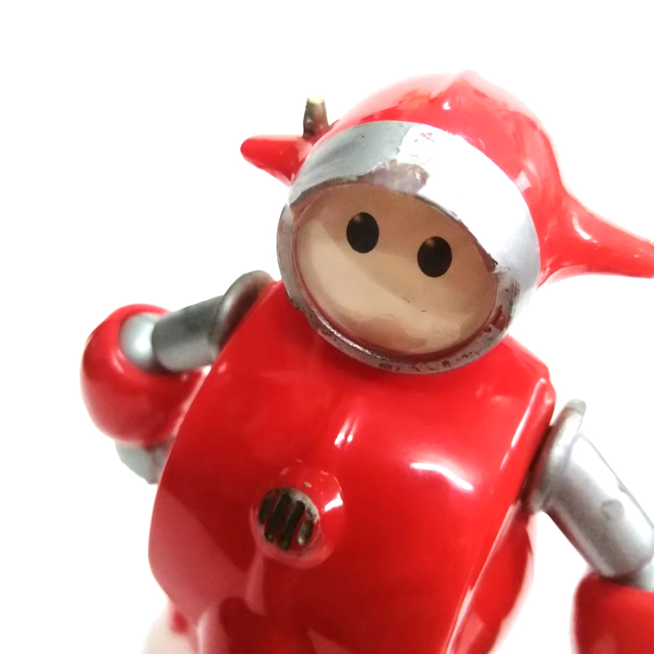 ขนาด 5.5 - 6 นิ้ว *** มีรอยชำรุดกระจกหาย ขาหลวมข้างหนึ่ง ฟิกเกอร์พลาสติก ไฮเปอร์บอต ไม่พบบ่อย มือสองของมีตามภาพ