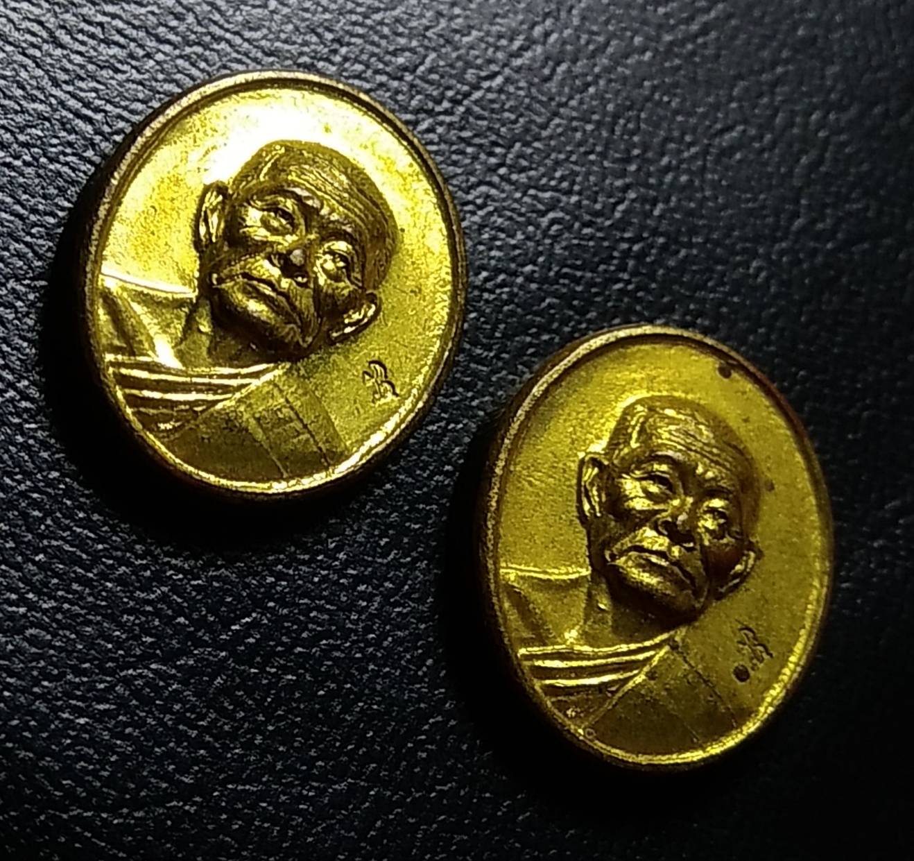 A1002 เหรียญเม็ดแตงหลวงพ่ออั้น วัดธรรมโฆษก จ.อุทัยธานี