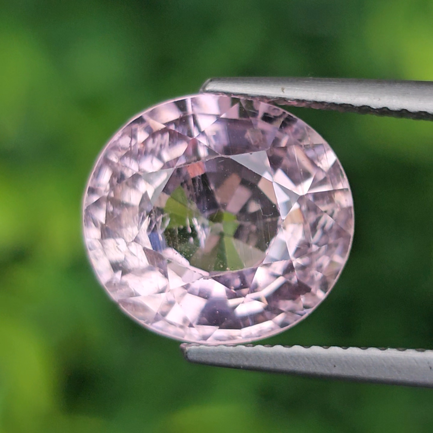 พลอย ทัวร์มาลีน Tourmaline 6.73 กะรัต (Cts.) พลอยแท้ อัญมณีมงคลประจําวันเกิด เครื่องประดับพลอย