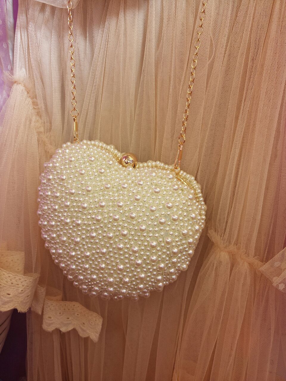 Evening Clutch กระเป๋าออกงาน แต่งมุกทั้งใบ รูปหัวใจ สวยน่ารัก