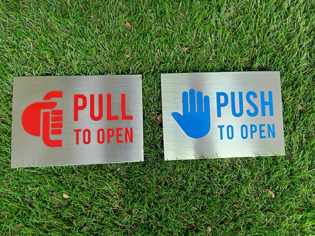 ป้ายกัดกรด