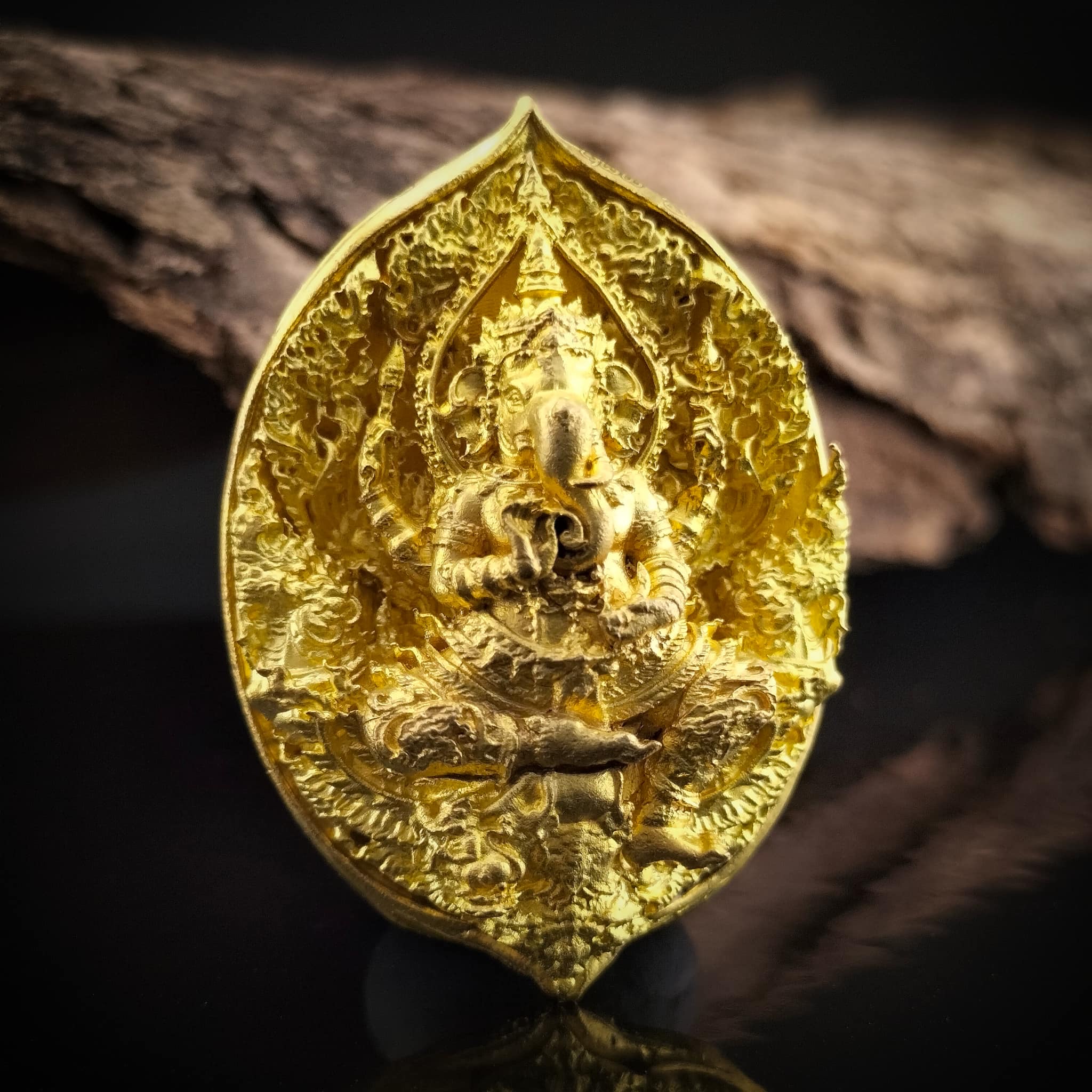 พระพิฆเณศหลังพญาครุฑ รุ่น จิตสมปรารถนา