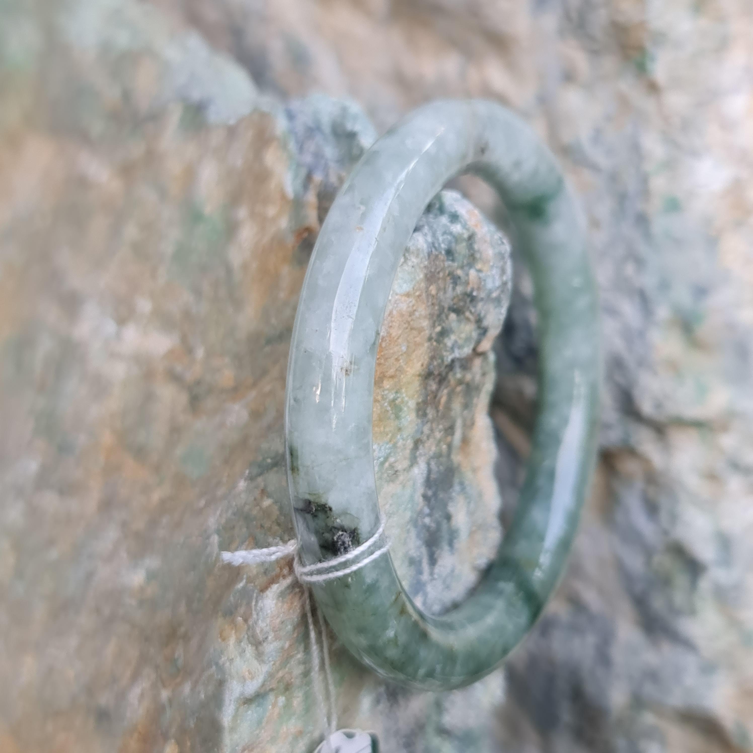 JB6711030 หยก พม่า แท้ Jade กำไลหยก 51.1 มม. (Jadeite bracelet) พม่า (Myanmar)