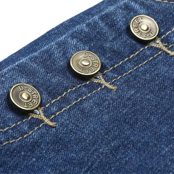 เอี้ยมกระโปรงยีนส์ฟอกนิ่ม แต่งกระเป๋าหน้าหลัง (12176X)