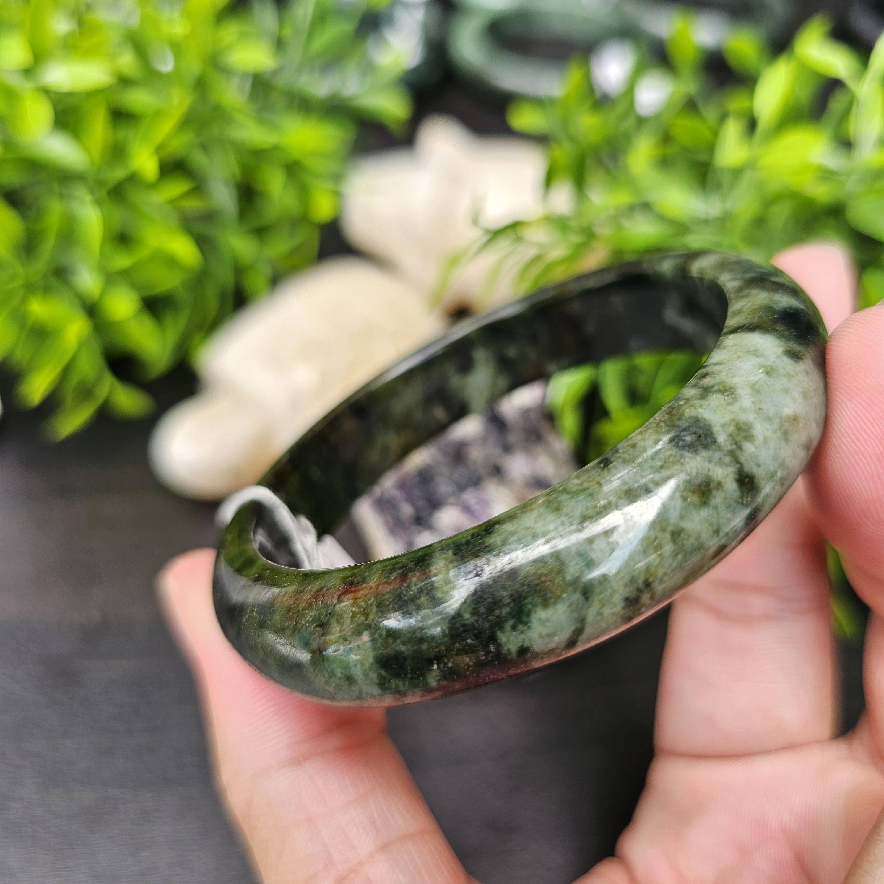 JB6804007 หยก พม่า แท้ Jade กำไลหยก 61.9 มม. (Jadeite bracelet) พม่า (Myanmar)