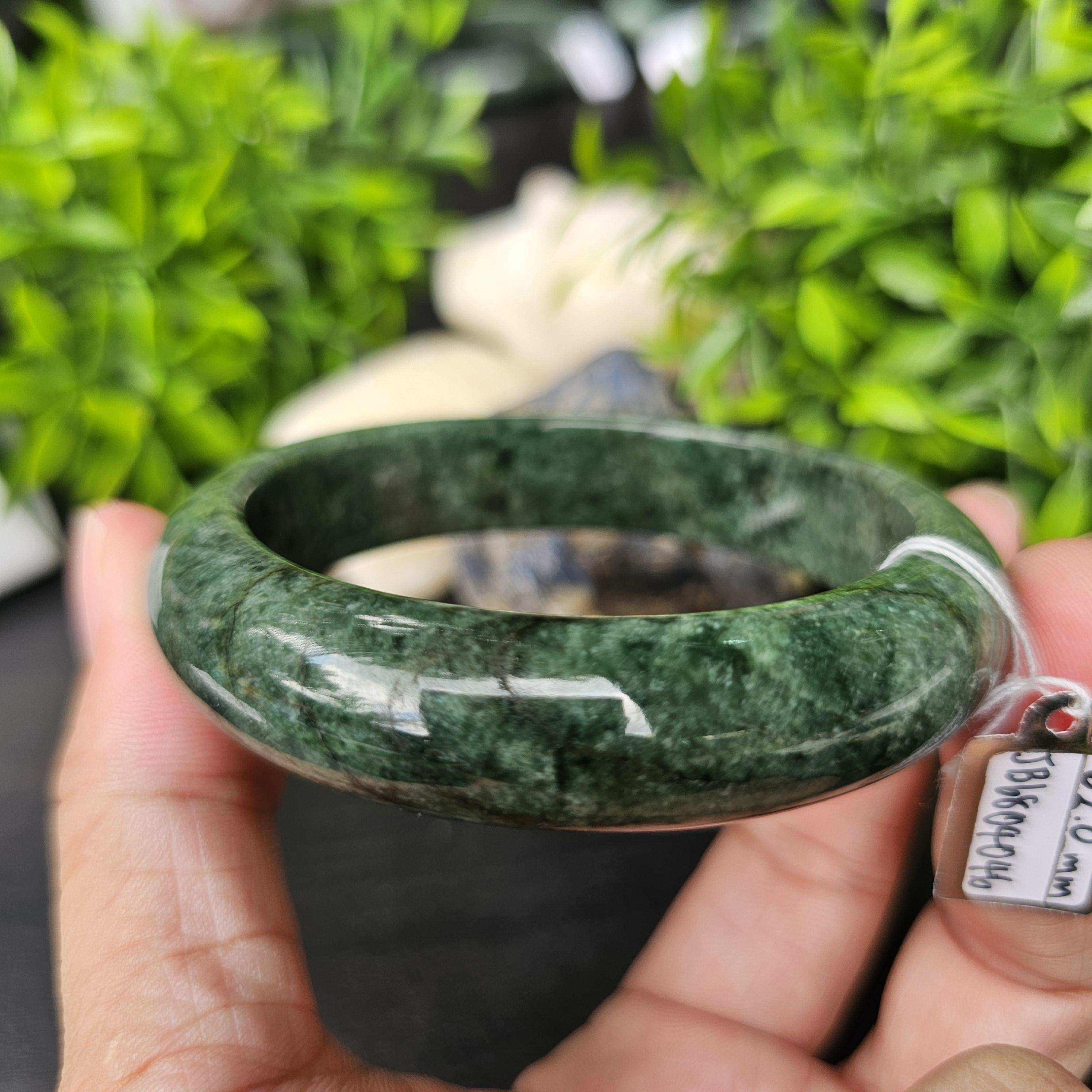 JB6804046 หยก พม่า แท้ Jade กำไลหยก 62.0 มม. (Jadeite bracelet) พม่า (Myanmar)